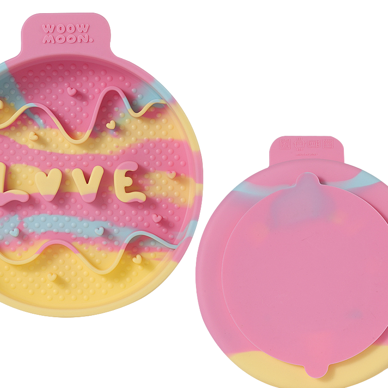 Beach style Non-Skid Silicone Bowl - Spill Proof Bowl